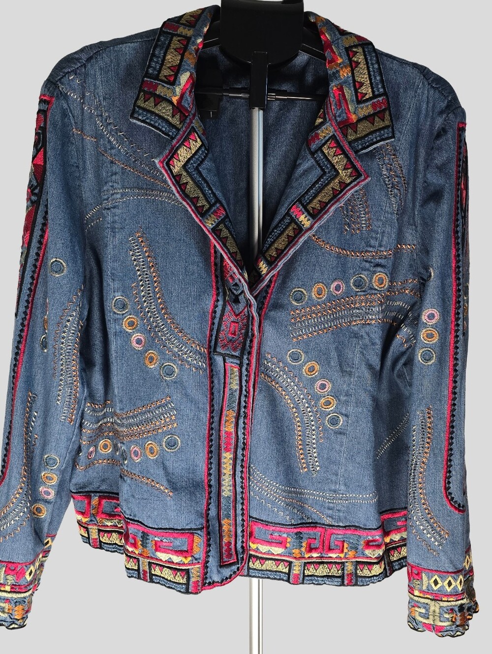 Coldwater Creek Vintage Blue Denim Jacket with Red and Gold Embroidery XXL